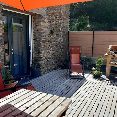 A La Memoire De Merlin & Spa Saint-Malon-sur-Mel 외부 사진
