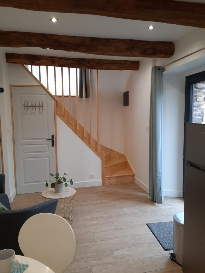 A La Memoire De Merlin & Spa Saint-Malon-sur-Mel 외부 사진